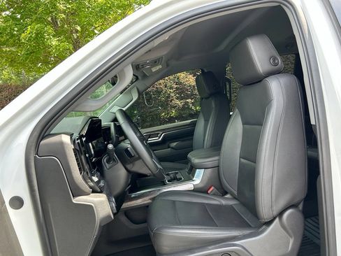 Used 2024 Chevrolet Silverado 2500 LTZ w/ LTZ Convenience Package AWD/4WD image 51