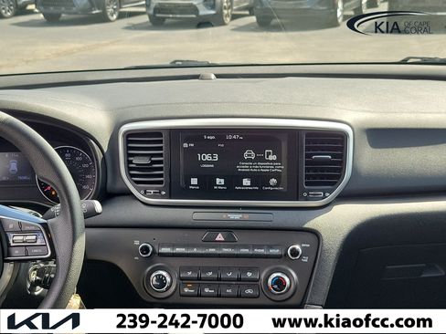 Used 2020 Kia Sportage LX FWD image 17