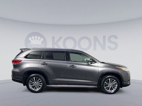 Used 2018 Toyota Highlander XLE image 5