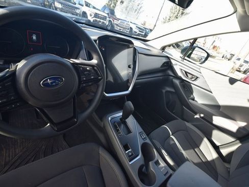 Used 2025 Subaru Crosstrek 2.0i Premium image 6