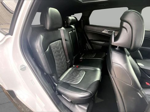 Used 2024 Kia Sportage X-Pro Prestige AWD/4WD image 19