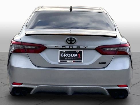 Used 2023 Toyota Camry XSE FWD image 5