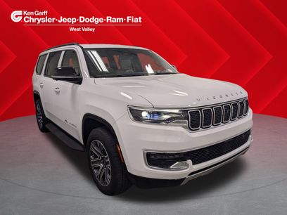 New 2025 Jeep Wagoneer Series II w/ Convenience Group I