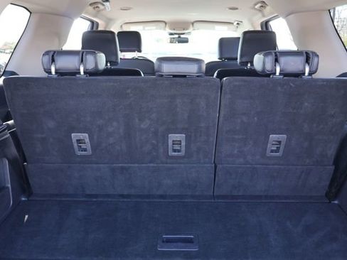 Used 2024 Ford Expedition XLT AWD/4WD image 16