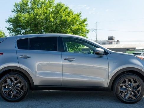 Used 2022 Kia Sportage LX w/ LX AWD Value Edition Package image 5
