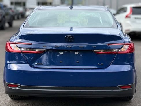 Used 2026 Toyota Camry LE w/ Preferred Package 2 (TMS) FWD image 4