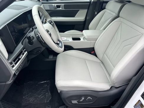 New 2026 Hyundai Santa Fe SEL FWD image 9