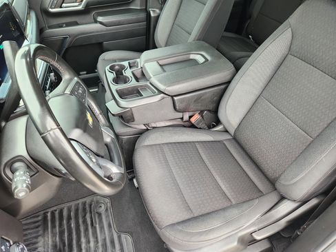 Used 2024 Chevrolet Silverado 3500 LT AWD/4WD image 13