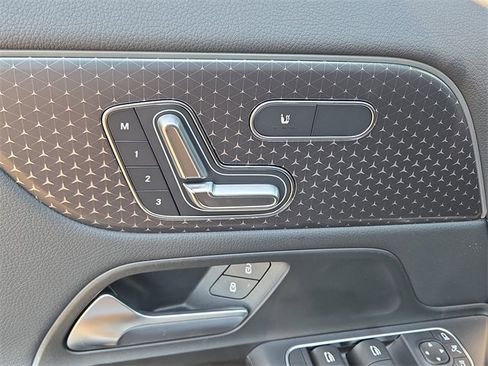 New 2026 Mercedes-Benz GLA 250 4MATIC image 23