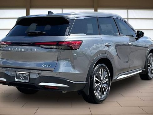 Used 2026 INFINITI QX60 Luxe w/ Cargo Package FWD image 2