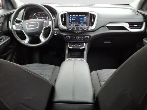 Used 2022 GMC Terrain SLE w/ Driver Convenience Package image 13
