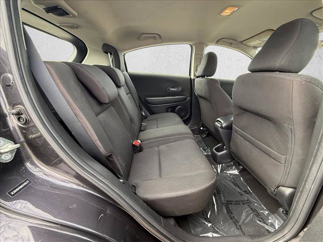 Used 2017 Honda HR-V LX image 22