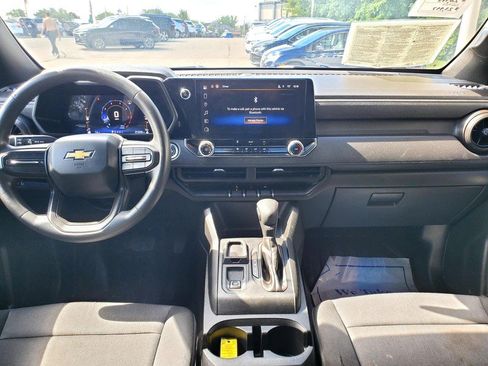 Used 2023 Chevrolet Colorado W/T RWD image 8