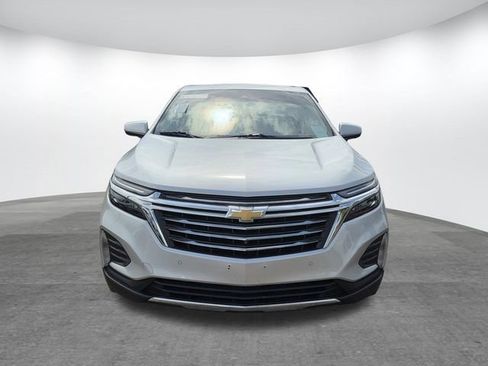 Used 2022 Chevrolet Equinox LT FWD image 2