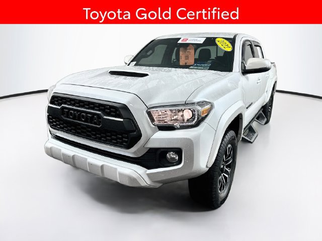 Certified 2022 Toyota Tacoma TRD Sport w/ Technology Package AWD/4WD image 4