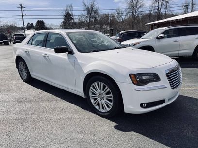 Used 2013 Chrysler 300 AWD w/ Driver Convenience Group