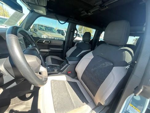Used 2023 Ford Bronco Wildtrak AWD/4WD image 7