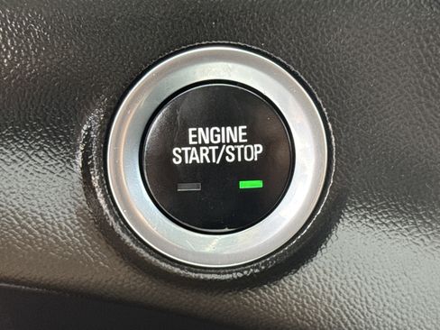 Used 2021 GMC Terrain SLE w/ Driver Convenience Package image 22