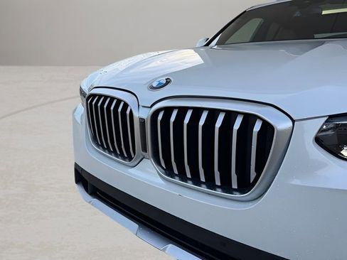 Used 2023 BMW X3 sDrive30i w/ Convenience Package image 2