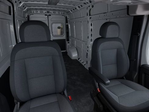 New 2025 RAM ProMaster 2500 w/ Quick Order Package 22G SLT FWD image 16