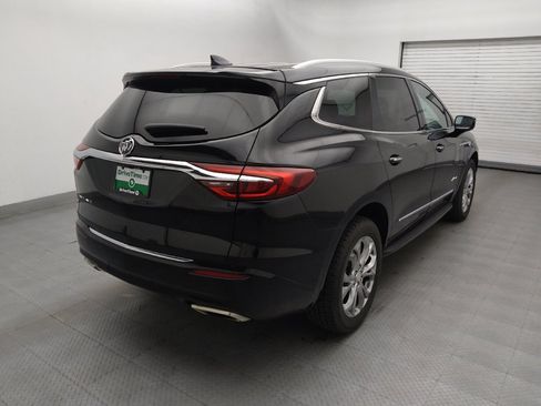Used 2020 Buick Enclave Avenir w/ Avenir Technology Package FWD image 9