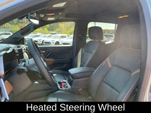 Used 2023 GMC Canyon AT4 w/ AT4 Premium Package image 13