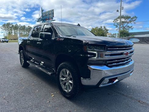Used 2021 Chevrolet Silverado 1500 LTZ image 9