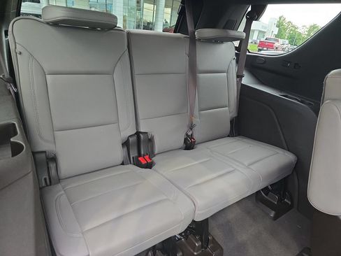 Used 2022 GMC Yukon SLT w/ SLT Luxury Package AWD/4WD image 20