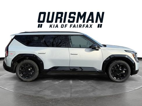 New 2026 Kia EV9 Land w/ Nightfall Edition Package image 7