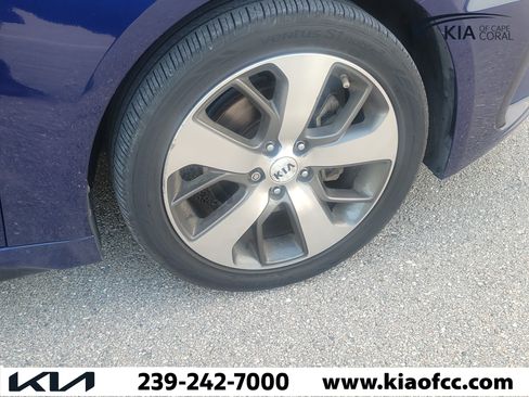 Used 2020 Kia Optima S FWD image 7