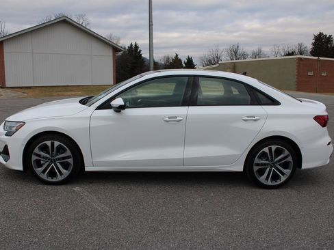 New 2026 Audi A3 2.0T Premium image 5