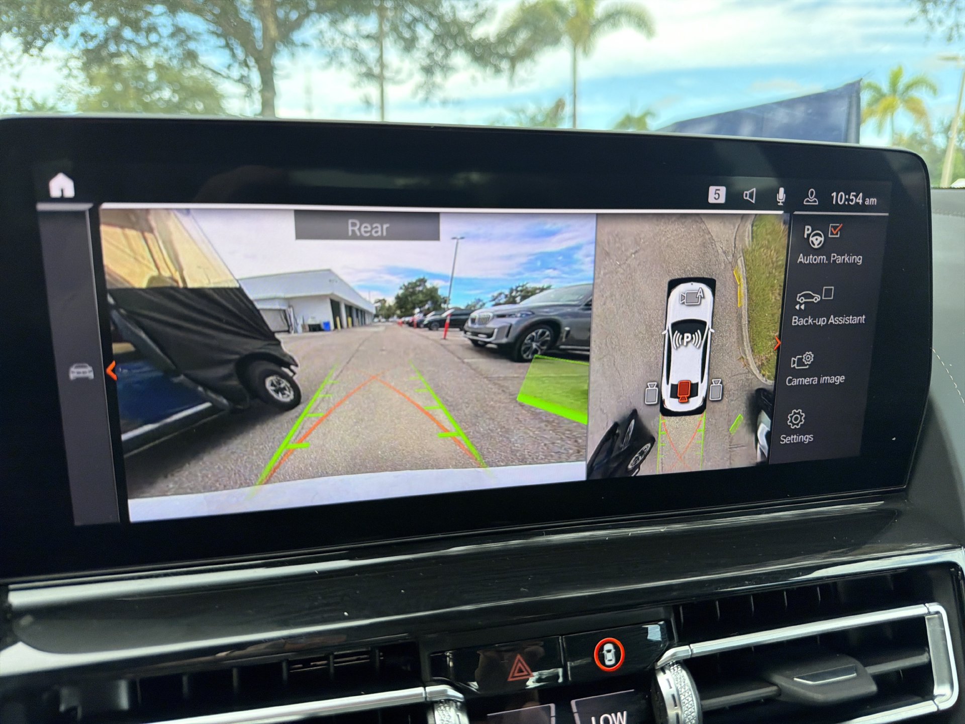 Certified 2026 BMW M850i xDrive AWD/4WD image 27