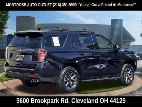 Used 2022 Chevrolet Tahoe Z71 w/ Z71 Off-Road Package AWD/4WD image 4
