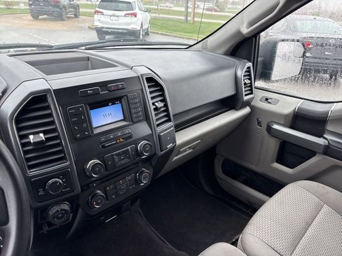 Used 2018 Ford F150 XLT w/ Trailer Tow Package image 27