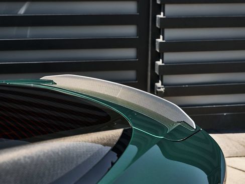 Used 2023 Aston Martin DBS Coupe RWD image 13