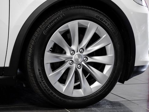 Used 2020 Tesla Model X Long Range image 61