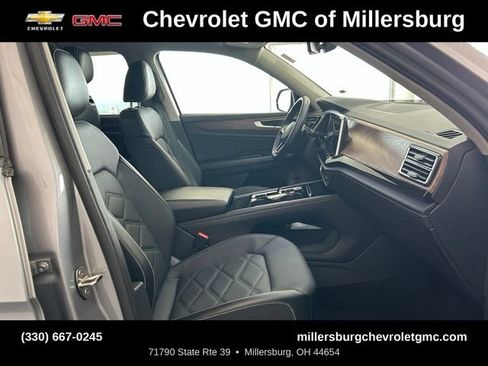 Used 2025 Volkswagen Atlas SE AWD/4WD image 28