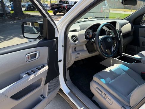 Used 2011 Honda Pilot EX image 11