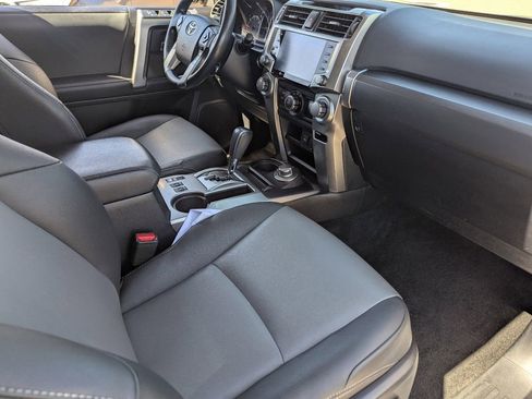Used 2023 Toyota 4Runner SR5 Premium image 13