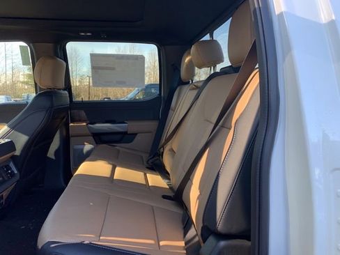 New 2026 Ford F350 Lariat w/ Lariat Ultimate Package AWD/4WD image 18