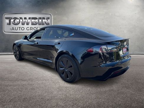 Used 2021 Tesla Model S Plaid image 6