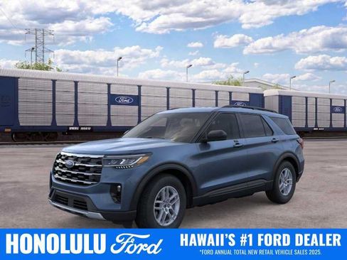 New 2026 Ford Explorer Active w/ Active Comfort Package RWD image 1