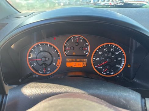 Used 2011 Nissan Titan S image 14