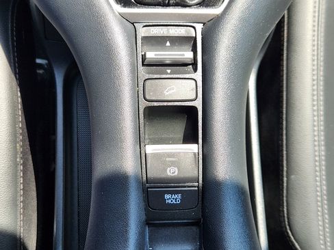 Used 2024 Honda HR-V EX-L image 22