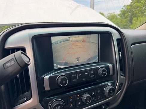 Used 2016 GMC Sierra 1500 SLT w/ SLT Preferred Package AWD/4WD image 25