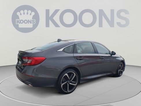 Used 2019 Honda Accord Sport image 11