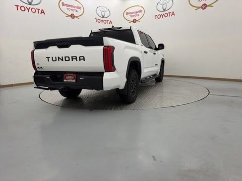 Certified 2025 Toyota Tundra SR5 AWD/4WD image 8