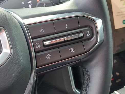 Used 2026 GMC Acadia Elevation w/ Black Edition FWD image 35