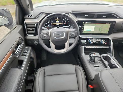 New 2026 GMC Sierra 1500 Denali w/ Technology Package AWD/4WD image 7