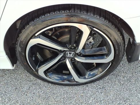 Certified 2022 Honda Accord Sport Special Edition image 12